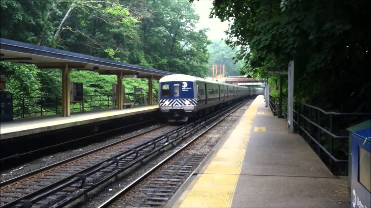 500th Video! MetroNorth Harlem Line Trains at Scarsdale YouTube