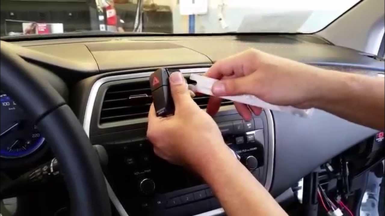 Как снять панель сузуки сх4