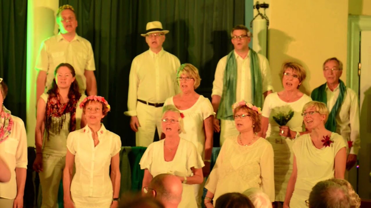 Vårcollage -14: 04 Constant bloom (Simon Åkesson)