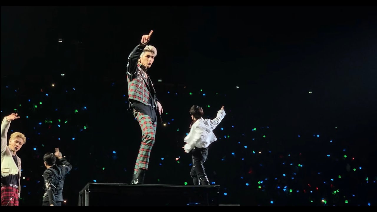 200226 No Manners by SUPERM ( live in Paris )