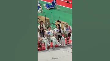 what's going on, ryujin ?? 🤣