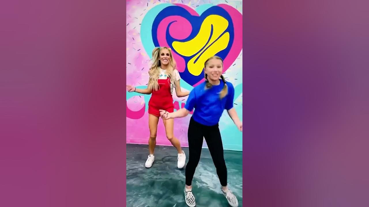 Always fun with Rebecca Zamolo 💃miss this trending dance! 😁 @rebeccazamolo  #dance #challenge