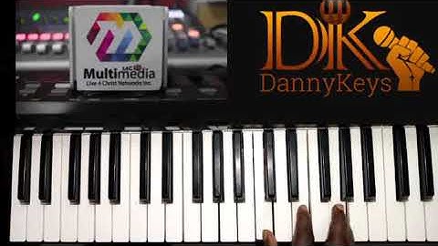 THE SIMPLEST AFRICAN HIGHLIFE BASS LINES AND BACKING DANNY KEYS