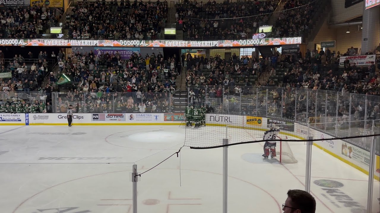 Everett Silvertips Goal Horn LIVE 2/22/26 vs Tri-City Americans, Angel Of The Winds Arena