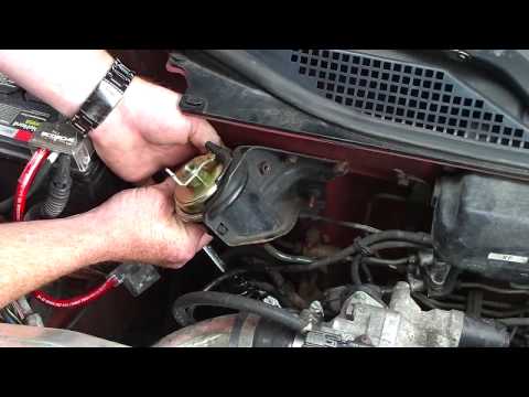 Replace fuel filter honda civic 2006