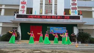 Bèo dạt mây trôi,  tát nước đầu đình 12C3-20/11/2017