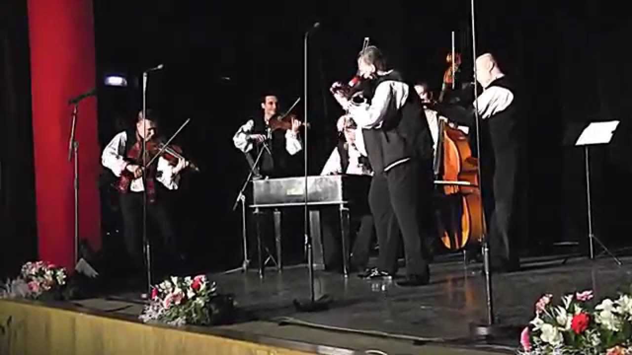 STARÁ BŘECLAV- 32.HUDECKÉ DNY: CM Zlaté husle a tanečníci z Lúčnice v ďábelském tempu od začátku