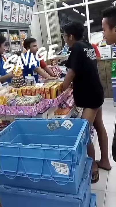 NEKAT!!!  3 PRIA INI MASUK INDOMARET TELANJANG