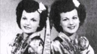 The Pinetoppers & The Beaver Valley Sweethearts - Mockin' Bird Hill - (ORIGINAL) - (1950).