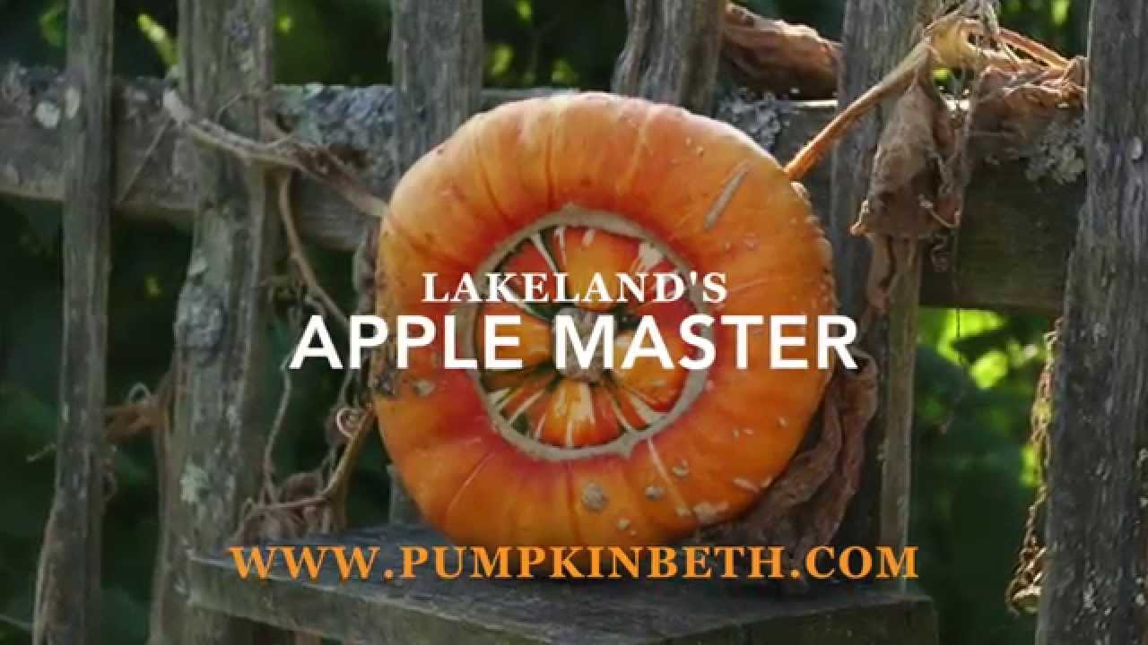 Lakeland's Apple Master coring, peeling and slicing a pear YouTube