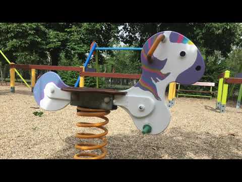 Videó: Hogyan szervezzen egy gyerek játszóterét
