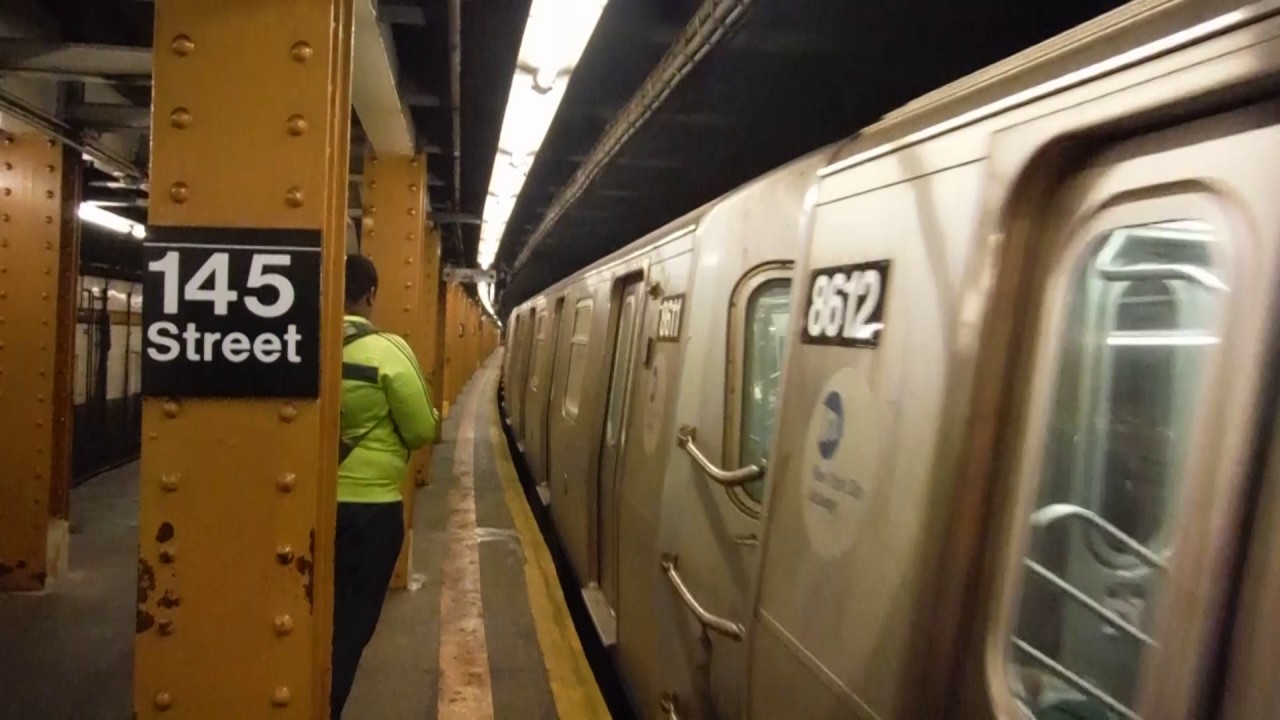 R160 (C) Departing 145 Lower Via Concourse