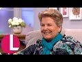 Sandi Toksvig On Taking Over QI From Stephen Fry | Lorraine