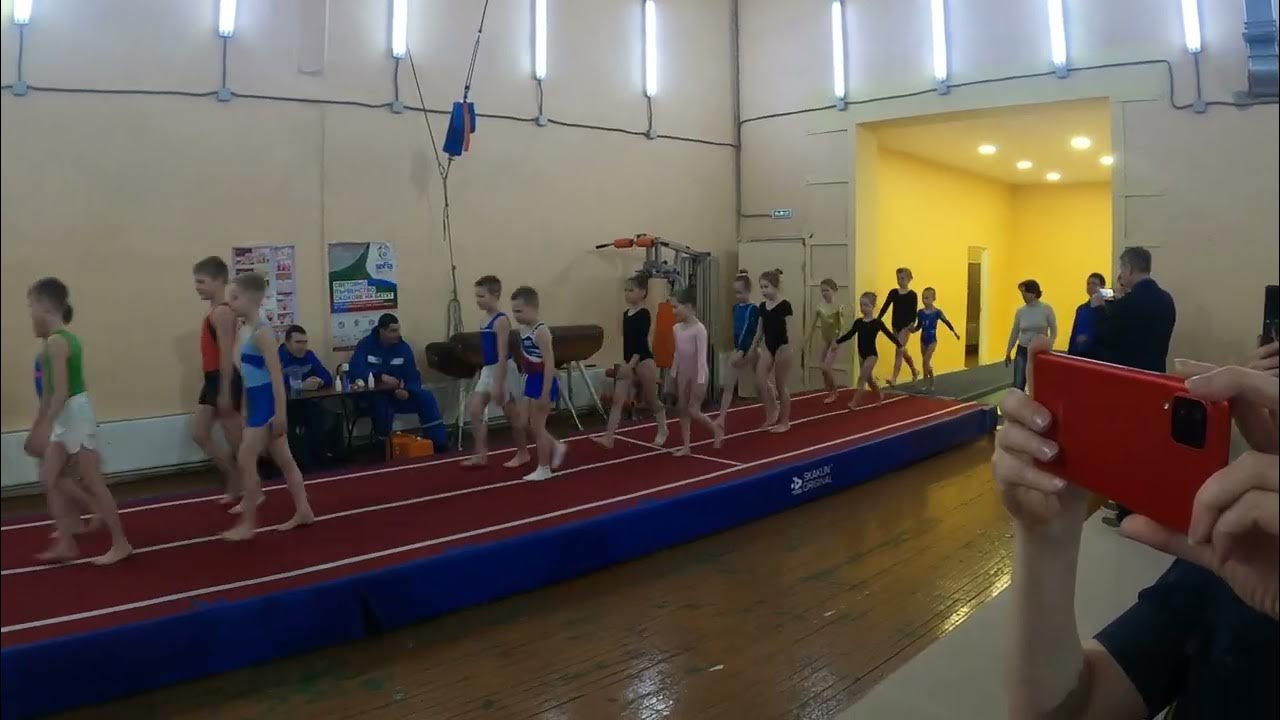Акробатика на дорожке