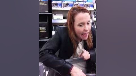 Tweaking In The Walmart $5 Movie Bin