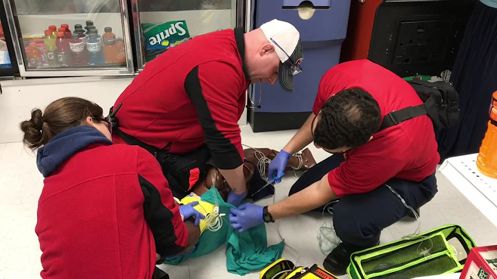 Paramedic Students Practice Trauma Scenarios