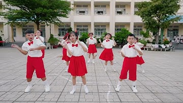 Lớp 5/2. Nhảy: Lớn Rồi Còn Khóc Nhè