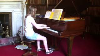 Jess Clarke playing the Steinway Grand Piano in Chatsworth