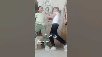 اغنيه احنا لبنكمل بعضينا انا سكينه وزميلي سكينه 