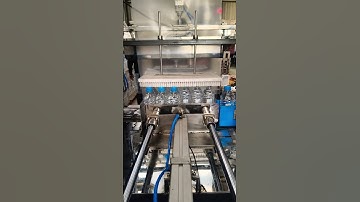 500ml bottle shrink wrapping machine #machne #shrink wrapping machine #shrink wrapping #automatic