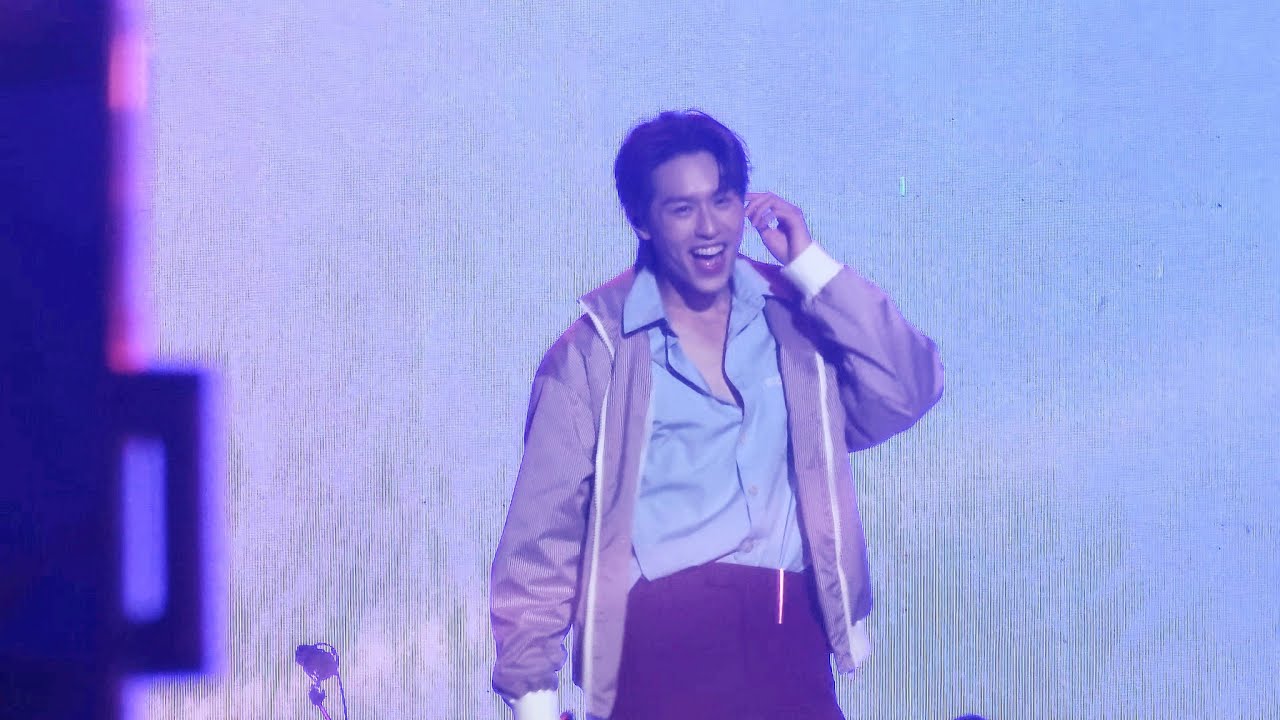 Billkin Putthipong at Qingdao Action Airport Music Festival 20230528