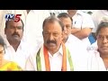 Raghuveera Reddy ridicules Naidu in A P