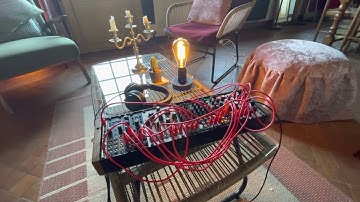 45 Generative ambient with a small Eurorack system