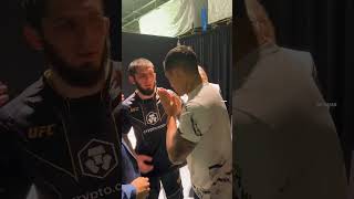 Charles oliveira meets Islam makhachev after the fight Resimi