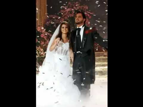 لبسوكي تاج وطرحه