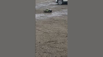 Arrma Mojave 6s Blx meets jump #rc #shortvideo #shorts #arrma #traxxas #Losi #axial #flips #crash