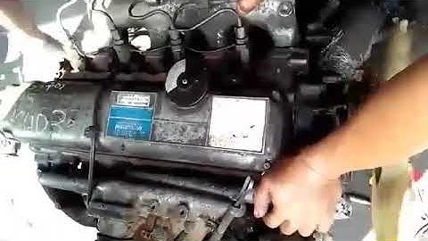 4D30 engine old model from clear point auto parts w/papers