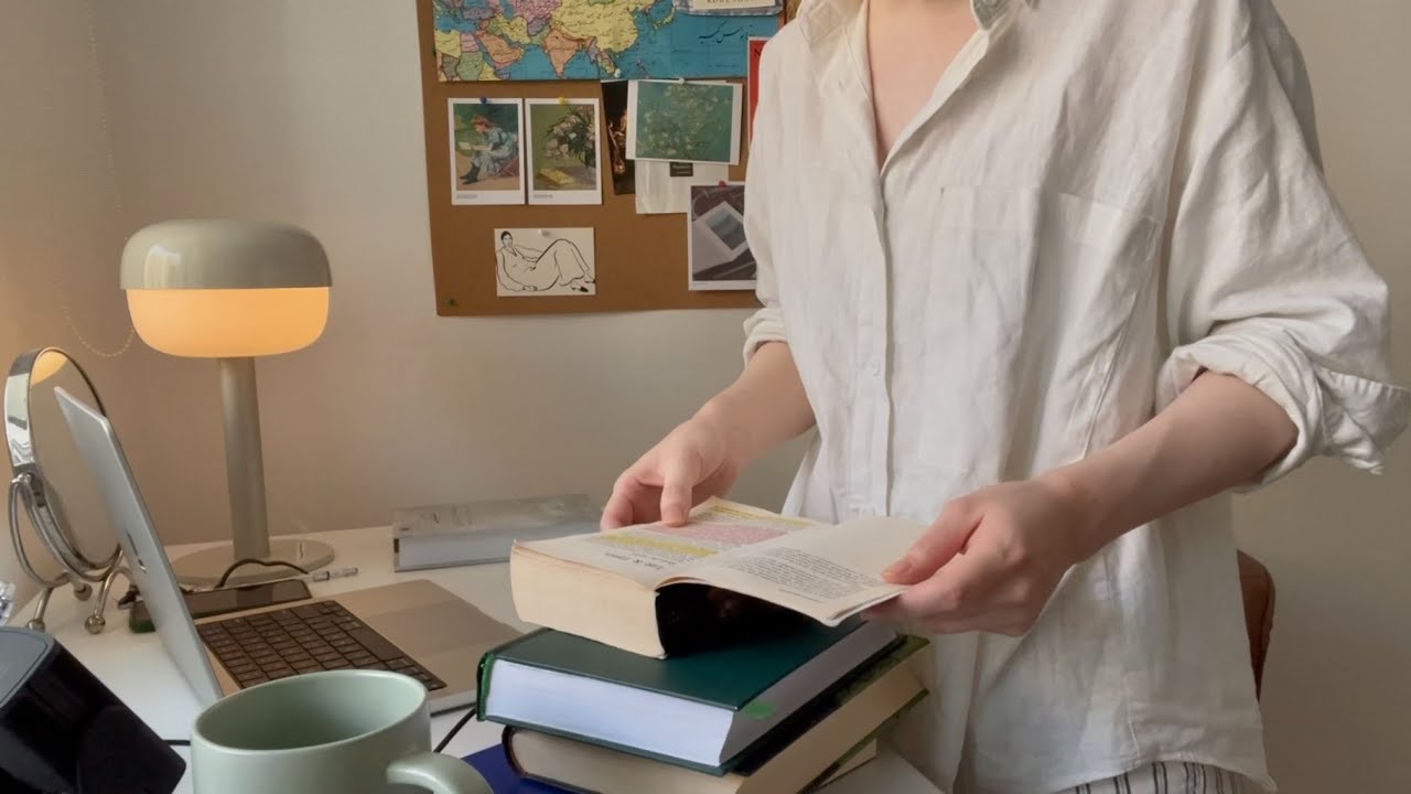 یک عصر تابستانی 🍋📚