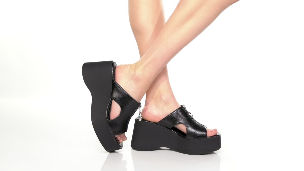 Chinese Laundry Taysha SKU: 9863764