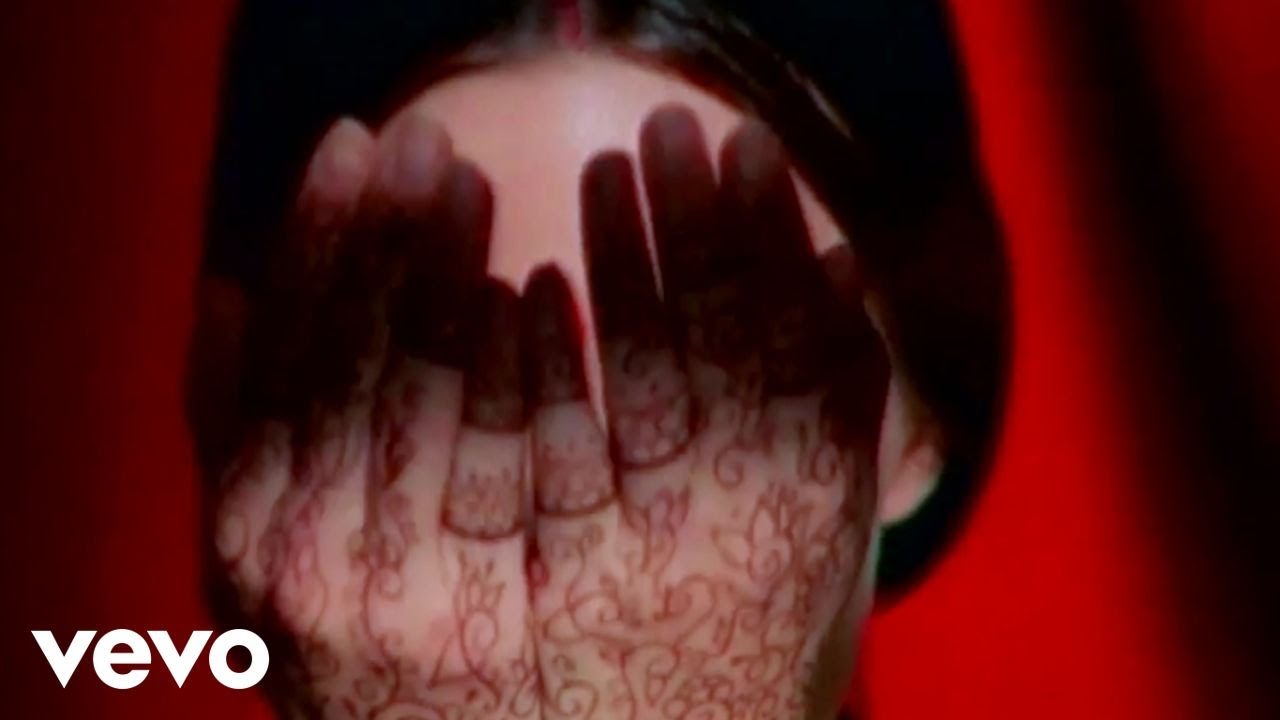 在 YouTube 上观看 Chichi Peralta - Sol de Verano ft. Jandy Feliz 在 YouTube 上观看 Chichi Peralta - Sol de Verano ft. Jandy Feliz