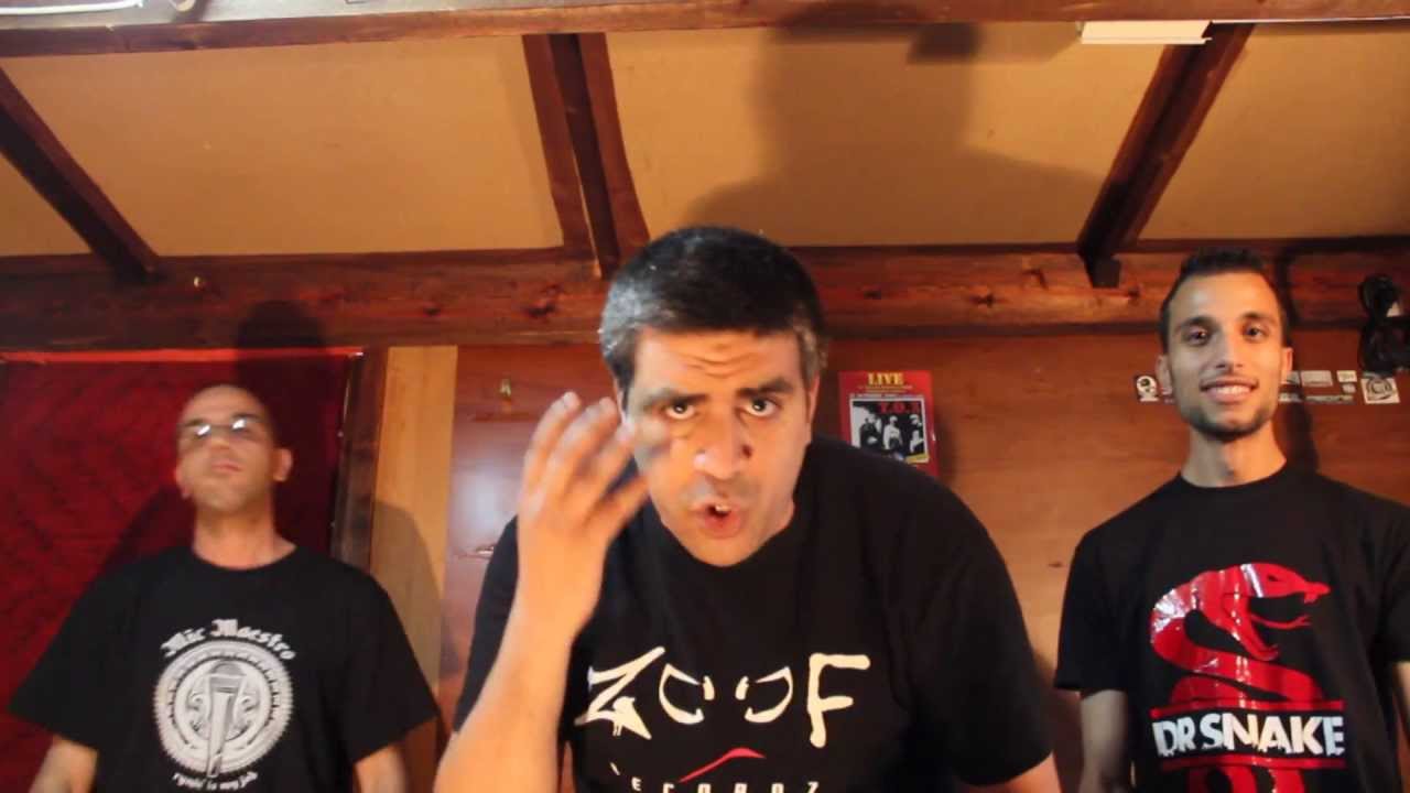 DZ CYPHER IV : DR SNAKE MIC MAESTRO AZPAK