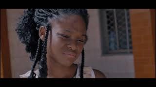 Indira - Ne me laisse pas seule (Clip officiel)