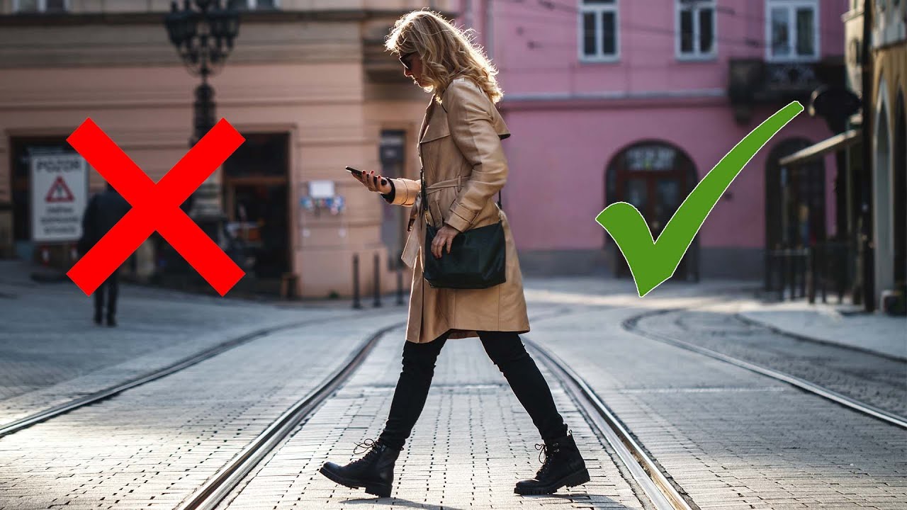 Легко удаляйте крупные отвлекающие элементы с ваших фотографий с помощью функции «Generative Erase»