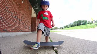3 Year Olds FIRST SKATEBOARD TRICK!