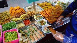 OMG! This Food Cart Has EVERYTHING ! Crispy Shrimp Bread, Fresh Spring Rolls, Beef Skewers & More