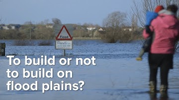 To build or not to build on flood plains?