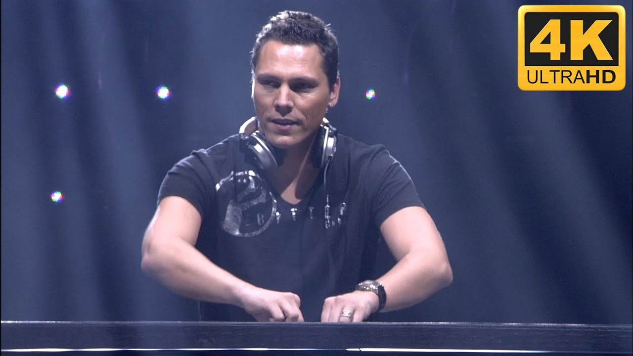 Bart Claessen - First Light (Original Mix) 4K 2160p DTS (Tiesto live at Copenhagen, 2007)