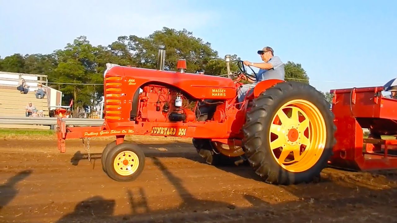 Tractor Pull - Spring Valley, MN - Root River Antique Engine & Tractor