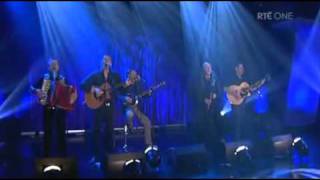 The High Kings and Finbar Furey - Will Ya Go Lassie Go?/The Dutchman - Late Late Show 2011. chords