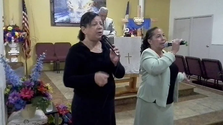 IGLESIA MISIONERA :LAS HERMANAS JANET MONTALVO Y V...