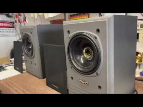 Tannoy System 6 Bookshelf Speakers - YouTube