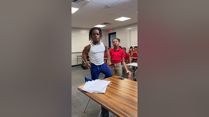 Kid dad checked the teacher about throwing her phone in the trash #shorts