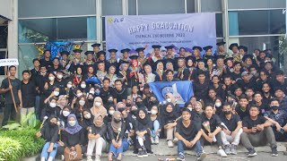 Pelepasan Wisuda Bulan Februari 2023 | HIMATEKK UPN VETERAN JATIM 2023