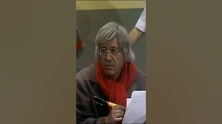 Dr. Chapatín reveals his true age #DoctorChapatin #ChapulinColorado #Chavoland