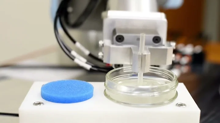 WMH Applications - Universal Robots Small Parts Assembly