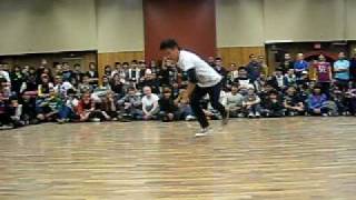 One Touch 2010 Showcase-  Bboy Roan